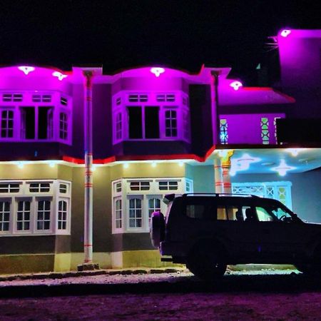 Skardu One Resort And Guest House Esterno foto