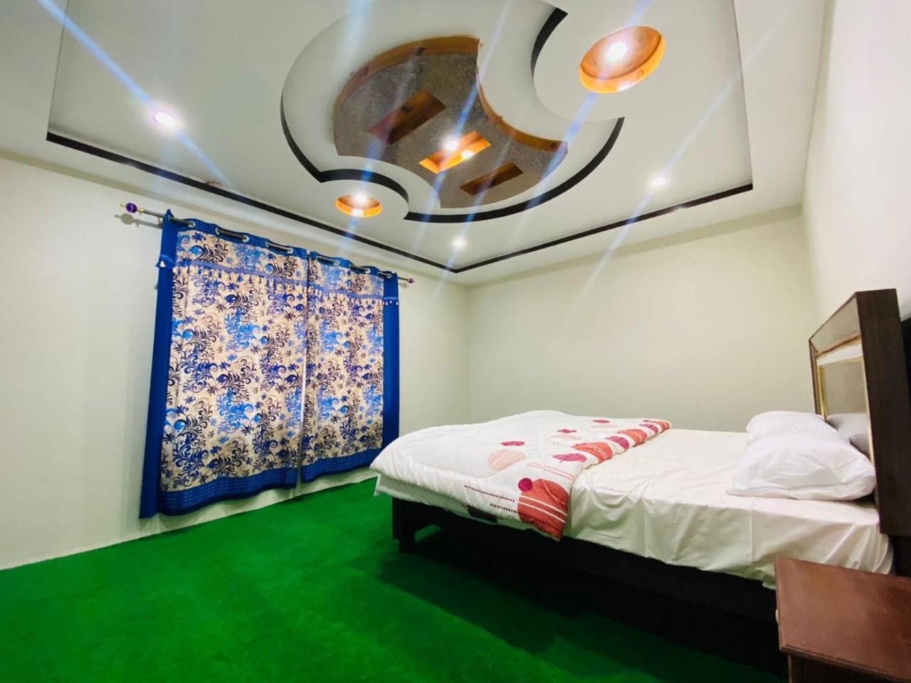 Skardu One Resort And Guest House Esterno foto